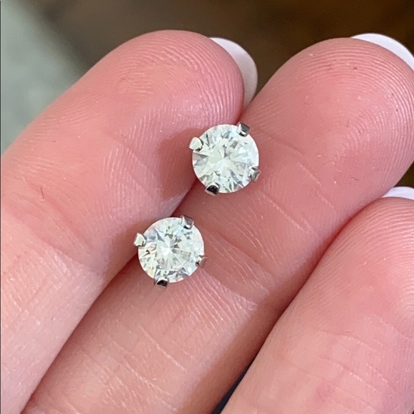 CZ Stud Earrings - Picture 2 of 6